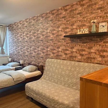 Zizkov Cosy Studio Apartments Prague Luaran gambar