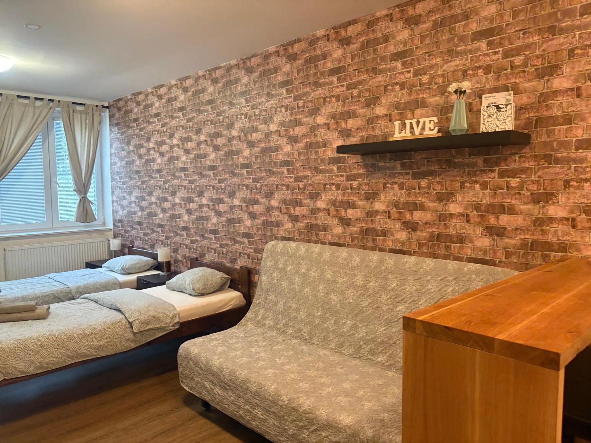 Zizkov Cosy Studio Apartments Prague Luaran gambar