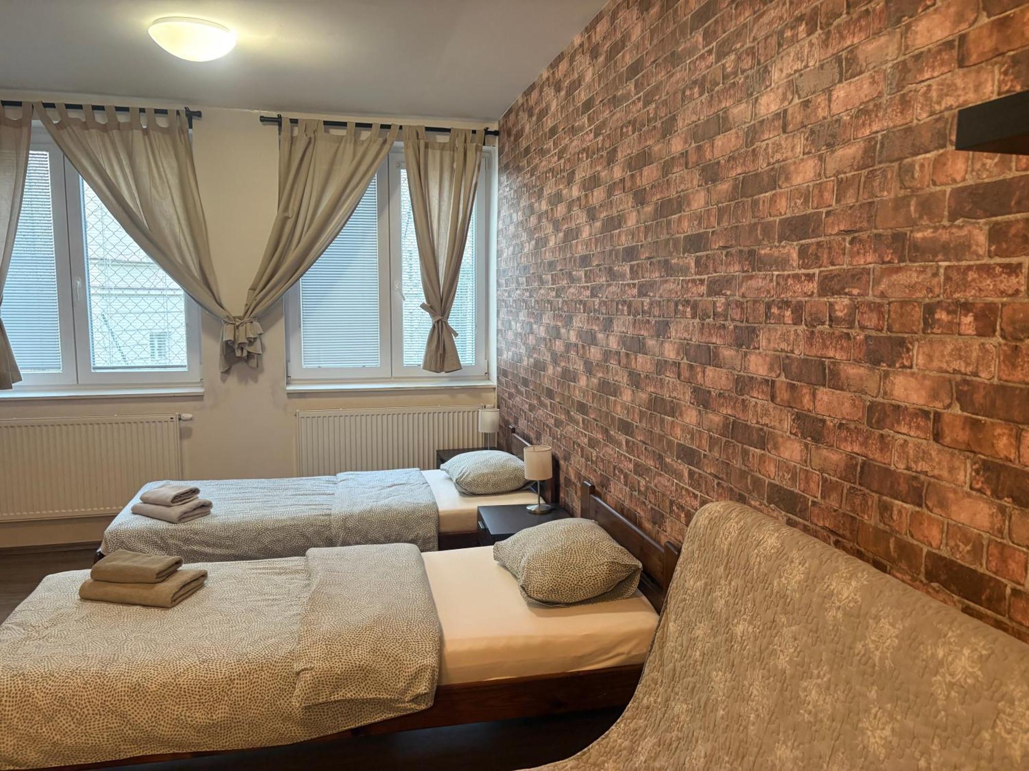 Zizkov Cosy Studio Apartments Prague Luaran gambar